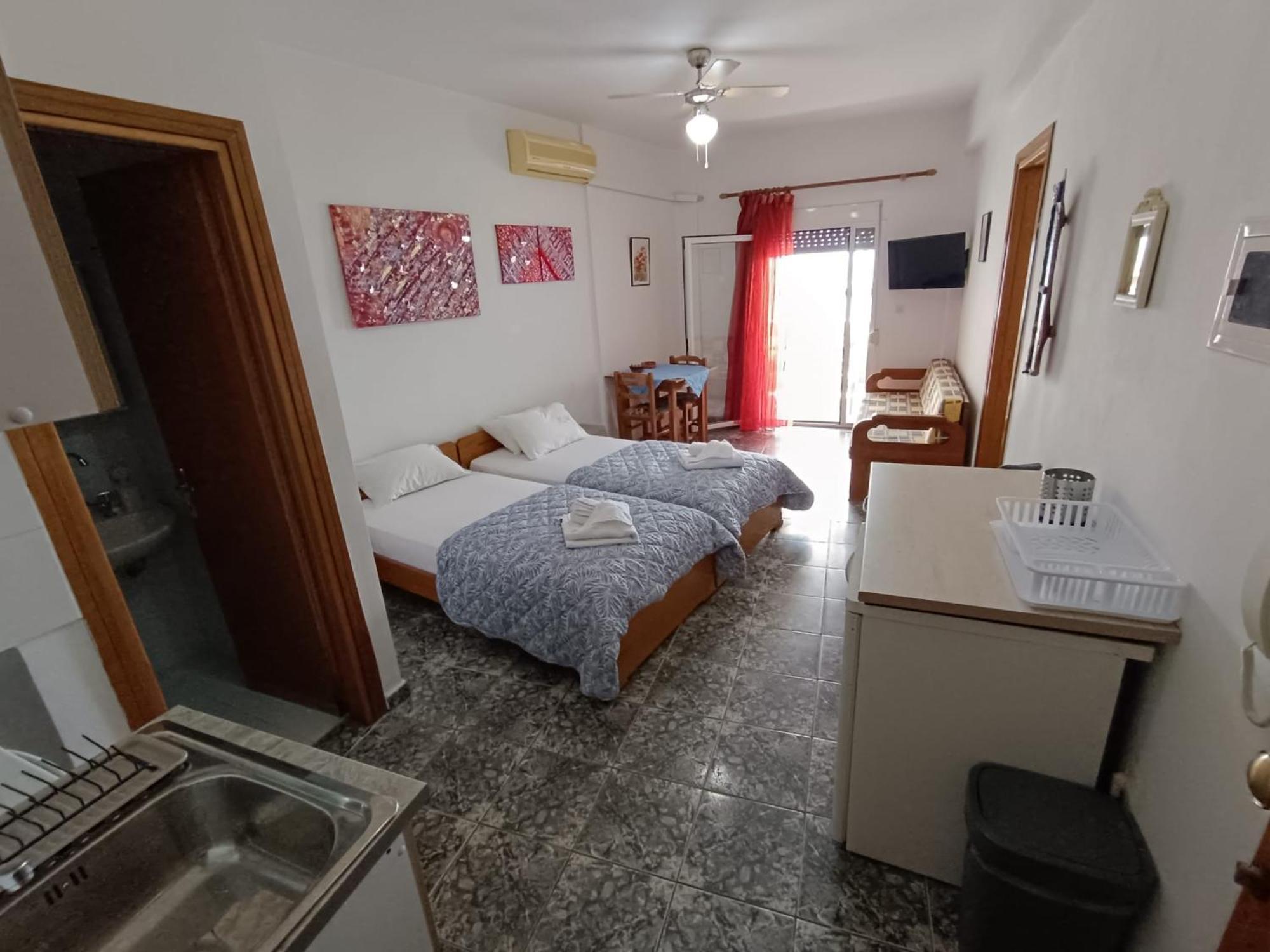 Peristerianos Apartments 尼尔斯吉尼 外观 照片